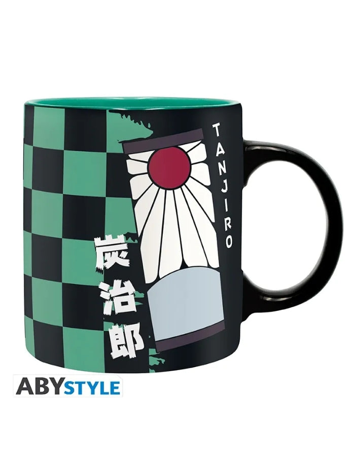 Demon Slayer - Tanjiro Geschenk-Box - 320ml Tasse / Schlüsselanhänger / Notizbuch - Anime Beyond
